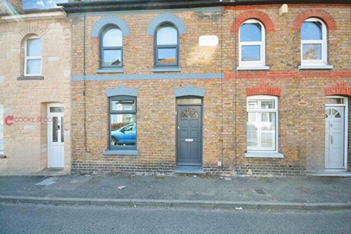 2 Bedroom House To Rent In Flora Road, Ramsgate, CT11