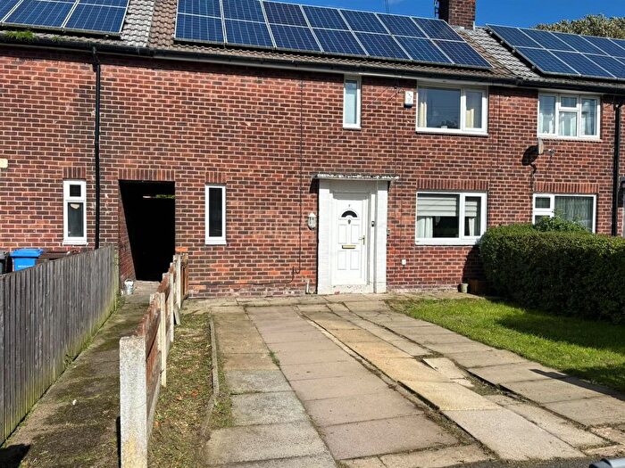 2 Bedroom Terraced House For Sale In Kingsway, Dukinfield, SK16