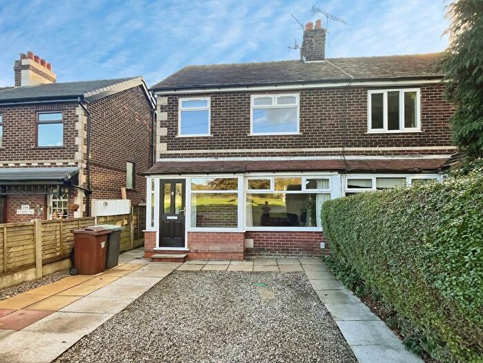 3 Bedroom Semi-Detached House For Sale In Newshaw Lane, Hadfield, Glossop, Derbyshire, SK13