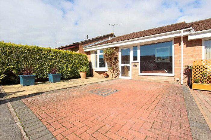 2 Bedroom Bungalow To Rent In The Cullerns, Highworth, Wiltshire, SN6