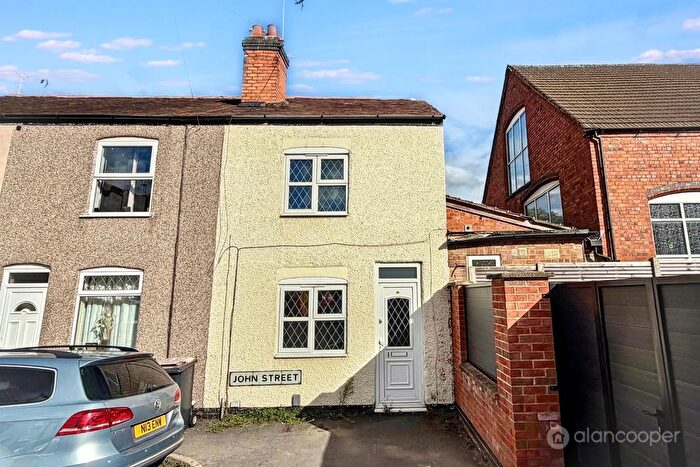 3 Bedroom End Of Terrace House For Sale In John Street, Stockingford, Nuneaton, CV10