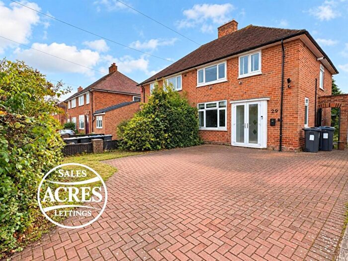 3 Bedroom House For Sale In Fowler Road, Sutton Coldfield, B75