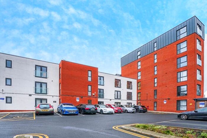 1 Bedroom Flat For Sale In Cross Green Lane, Cross Green, Leeds, LS9
