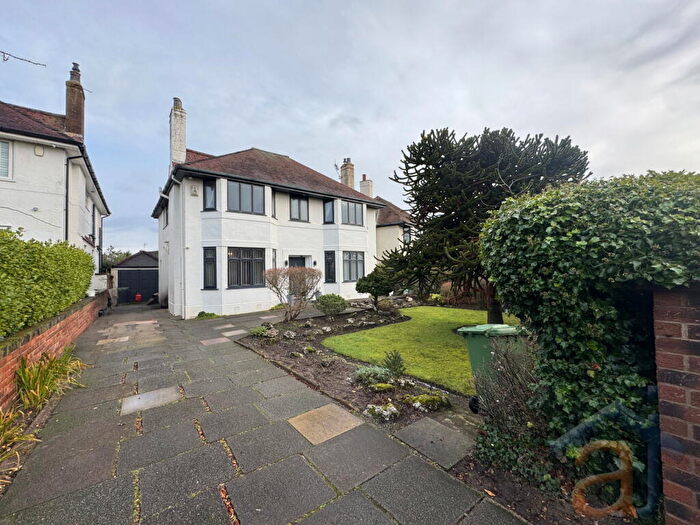 4 Bedroom Detached House For Sale In Trafalgar Road, Birkdale, Southport, PR8