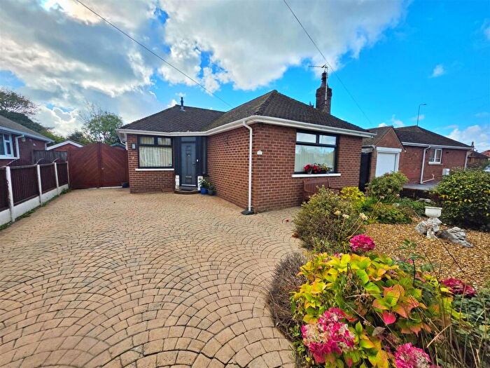 2 Bedroom Detached Bungalow For Sale In Riversway, Poulton-Le-Fylde, FY6