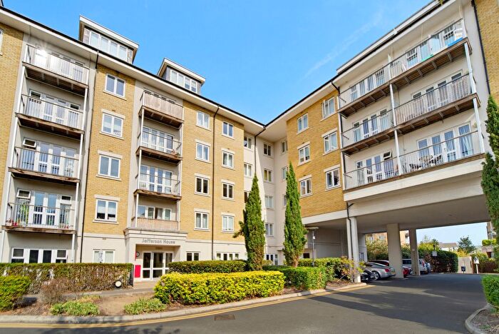 2 Bedroom Flat For Sale In Park Lodge Avenue, West Drayton, UB7