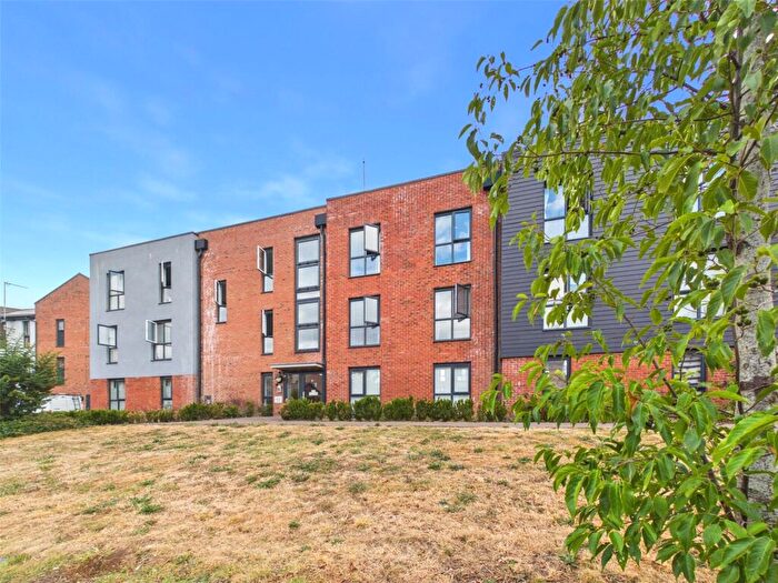 1 Bedroom Apartment For Sale In Burrows Close, Gloucester, Gloucestershire, GL2
