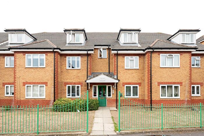 1 Bedroom Flat For Sale In Westbury Road, Walthamstow, E17