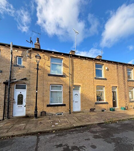 2 Bedroom Terraced House For Sale In Chester Place, Halifax, HX3