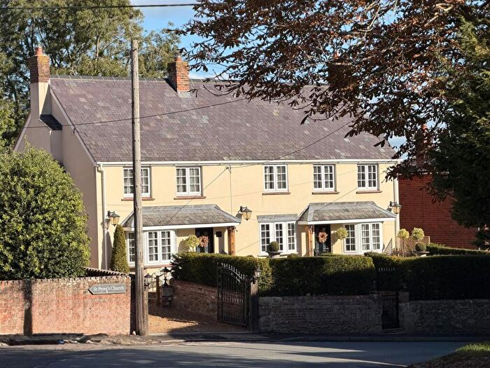 5 Bedroom Detached House For Sale In - High Street, Great Cheverell, Devizes, SN10