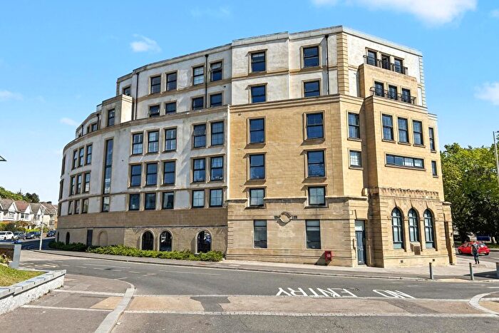1 Bedroom Flat To Rent In Lower Parkstone, BH14