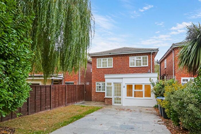 5 Bedroom House For Sale In Radcliffe Road, Croydon, CR0