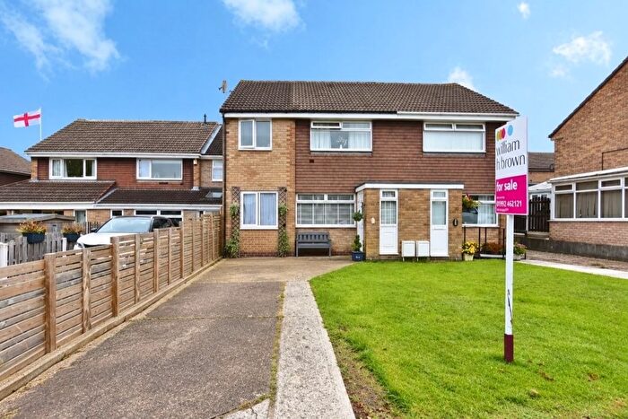 3 Bedroom Semi-Detached House For Sale In Pine Close, Killamarsh, Sheffield, S21
