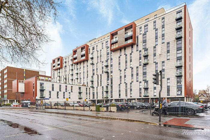 1 Bedroom Flat For Sale In Victoria Avenue, Southend-On-Sea, SS2