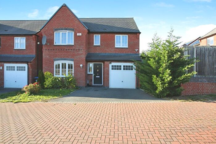 4 Bedroom Detached House For Sale In Trustees Close, Cawston, Rugby, CV22