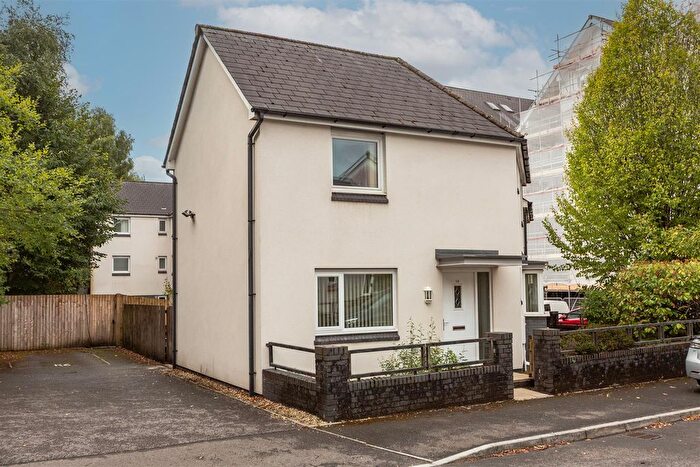 3 Bedroom End Of Terrace House For Sale In Phoebe Road Copper Quarter, Pentrechwyth, Swansea, SA1