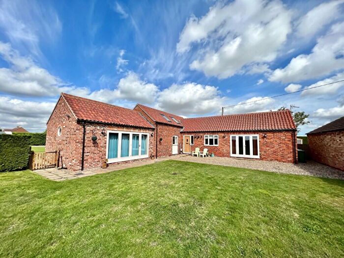 3 Bedroom Barn Conversion To Rent In The Barn, Harby, NG23