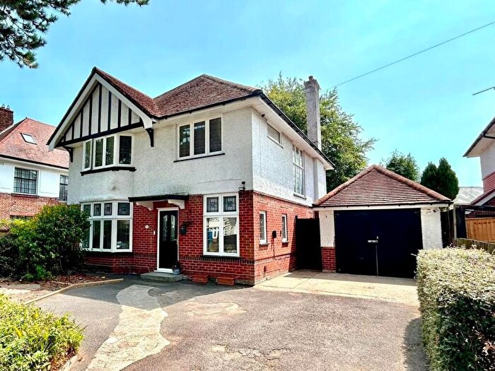 4 Bedroom Detached House To Rent In Littledown Avenue, Bournemouth, Bournemouth Christchurch Poole, BH7