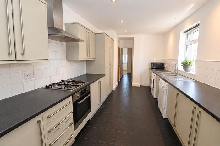 7 Bedroom Private Hall To Rent In Llantrisant Street, Cathays, Cardiff, CF24