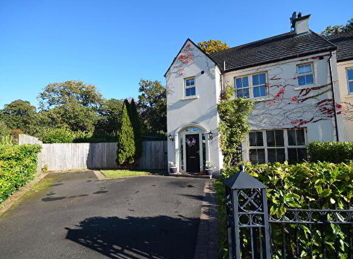 3 Bedroom Semi-Detached House For Sale In Plantation View, Limavady, BT49