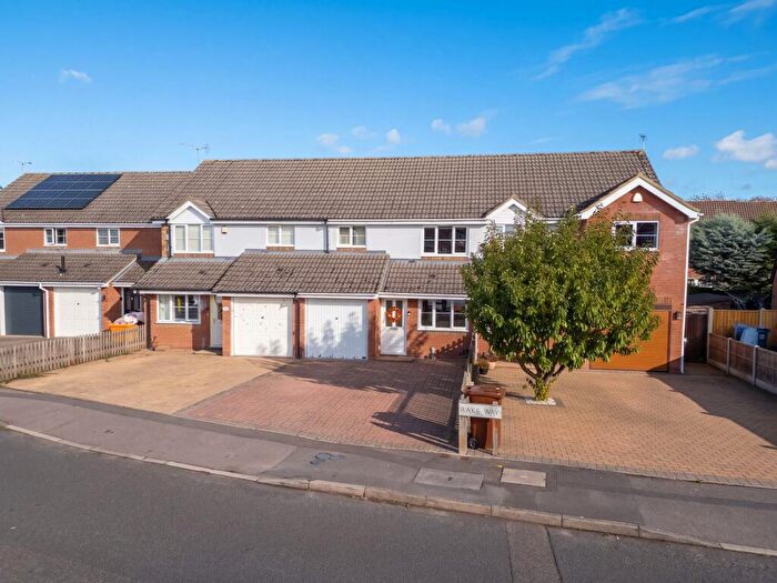 3 Bedroom Terraced House For Sale In Rake Way, Aylesbury, HP21