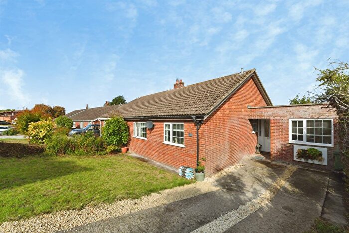 3 Bedroom Semi-Detached House For Sale In Castle View, Westbury, BA13