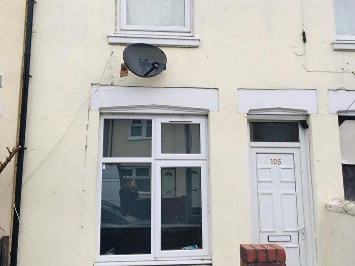 4 Bedroom Terraced House For Sale In Oliver Street, Coventry, CV6
