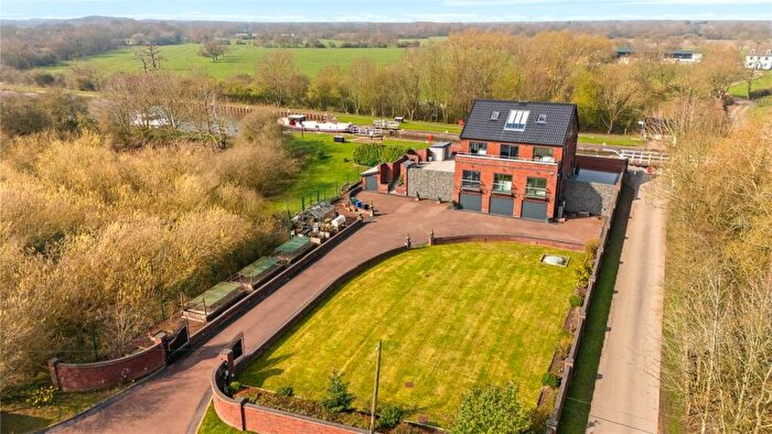 5 Bedroom Detached House For Sale In Claybridge, Sykehouse, Goole, DN14
