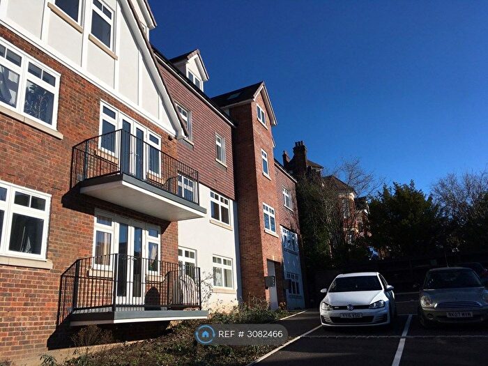 1 Bedroom Flat To Rent In Boyne Park, Tunbridge Wells, TN4