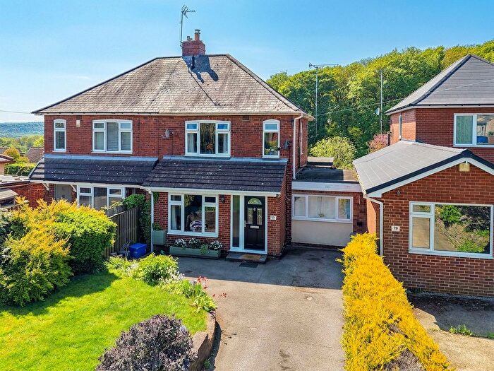 3 Bedroom Semi-Detached House For Sale In Hady Lane, Chesterfield, S41