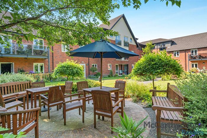 2 Bedroom Flat For Sale In Bradburns Lane, Hartford, Northwich, CW8
