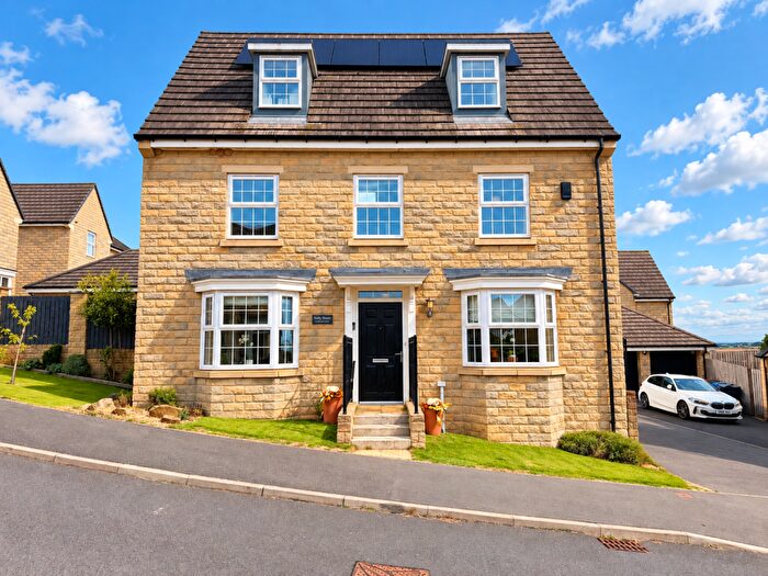 5 Bedroom Detached House For Sale In Church Drive, Hoylandswaine, Sheffield, S36