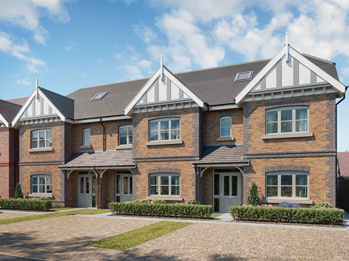 3 Bedroom Terraced House For Sale In Waltham Road, White Waltham, Maidenhead, SL6