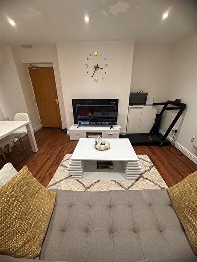 1 Bedroom Flat To Rent In Bridge Street, Walsall, Walsall, WS1