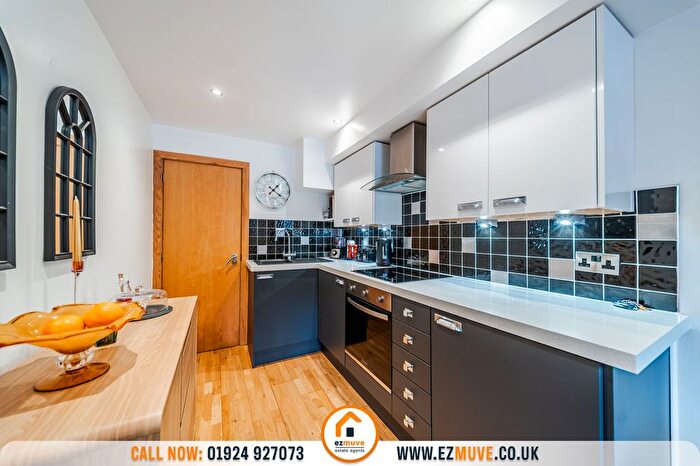 1 Bedroom Flat For Sale In High Street, Independent House, WF16