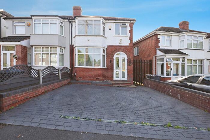 3 Bedroom Semi-Detached House For Sale In Old Bromford Lane, Birmingham, B8