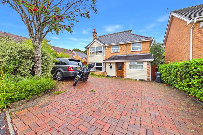 Property For Sale In Twin Oaks Close, Broadstone, Dorset, BH18