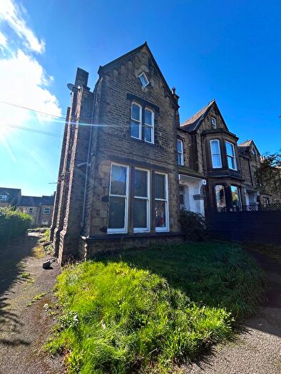 1 Bedroom Flat To Rent In Flat, Imperial Road, Huddersfield, HD3