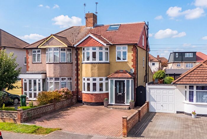 3 Bedroom Semi-Detached House For Sale In Plaxtol Road, Erith, Kent, DA8