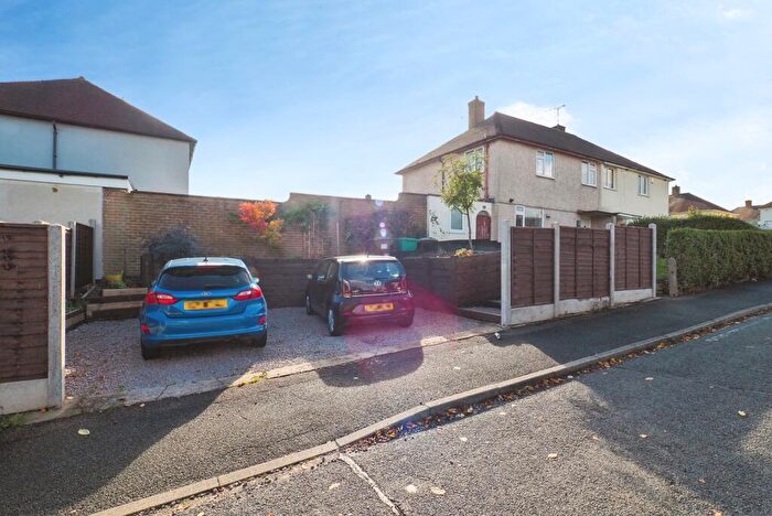 3 Bedroom Semi-Detached House For Sale In Thursby Road, Clifton, Nottingham, NG11