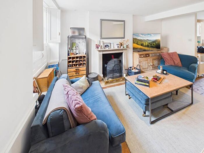 2 Bedroom Terraced House To Rent In Chester Street, Cirencester, GL7