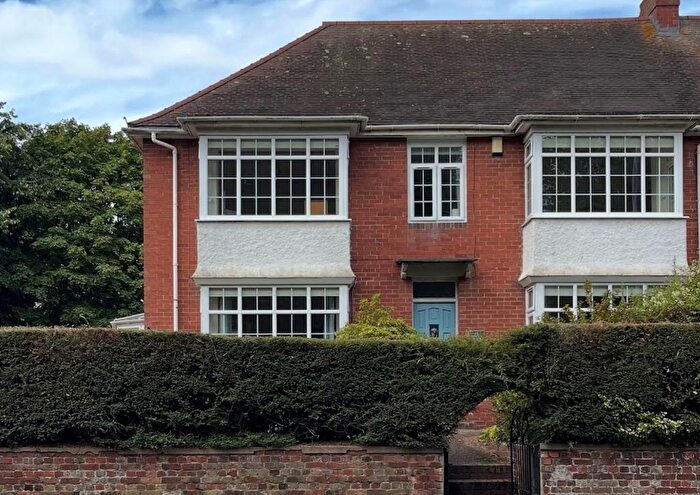 6 Bedroom End Of Terrace House To Rent In Wrentham Estate, Prospect Corner, EX4