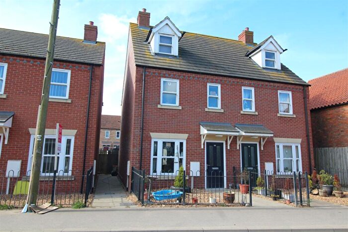 3 Bedroom Semi-Detached House To Rent In Station Street, Holbeach, Spalding, PE12