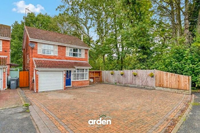 3 Bedroom Detached House For Sale In Woodham Close, Rednal, B45