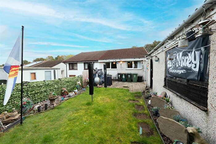 2 Bedroom Semi-Detached Bungalow For Sale In Huntingtower Crescent, Perth, PH1