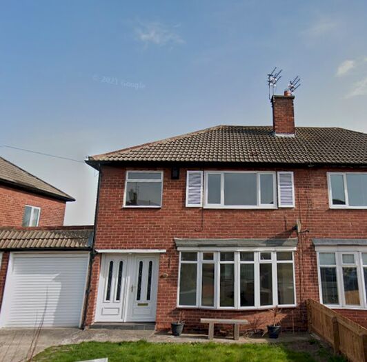 3 Bedroom Semi-Detached House To Rent In Regent Farm Road, Newcastle Upon Tyne, NE3