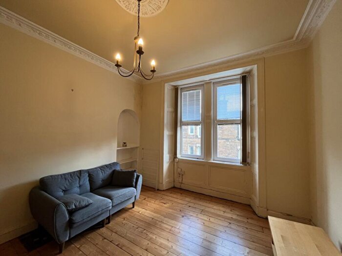 1 Bedroom Flat To Rent In Dalgety Street, Edinburgh, EH7