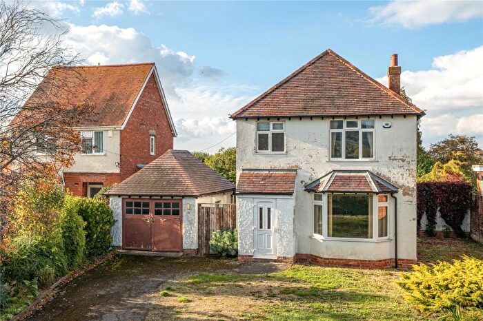 3 Bedroom Detached House For Sale In Warden Hill Road, Hatherley, Cheltenham, GL51