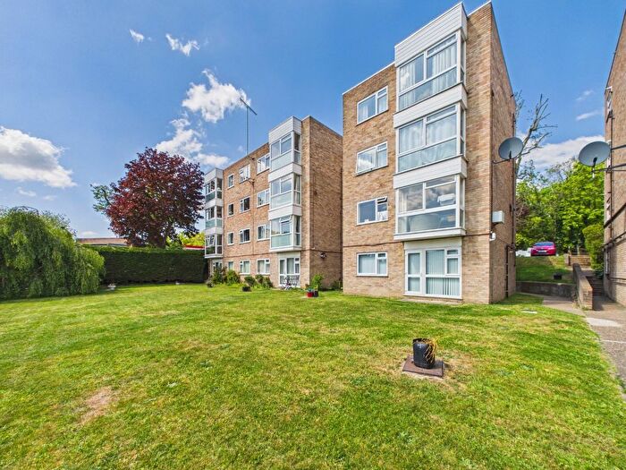 2 Bedroom Flat For Sale In Branscombe Court, Westmoreland Road, BR2