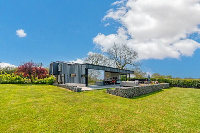 5 Bedroom Detached House For Sale In Stockton, Warwickshire, CV23